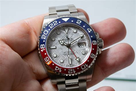 weight of rolex gmt master ii